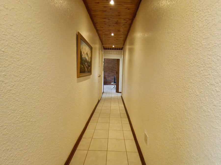 3 Bedroom Property for Sale in Fichardt Park Free State